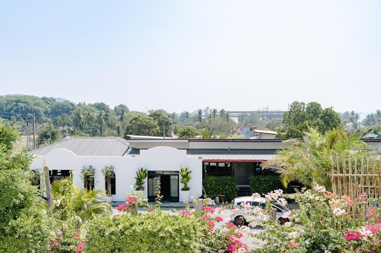 The Loft Panwa Resort Exterior photo