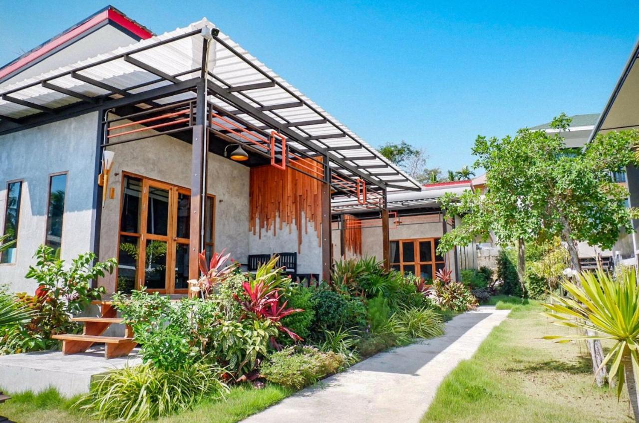 The Loft Panwa Resort Exterior photo